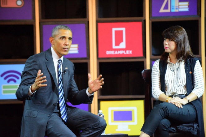 Lê Hoàng Uyên Vy, giám đốc quản lý tại Adayroi.com.