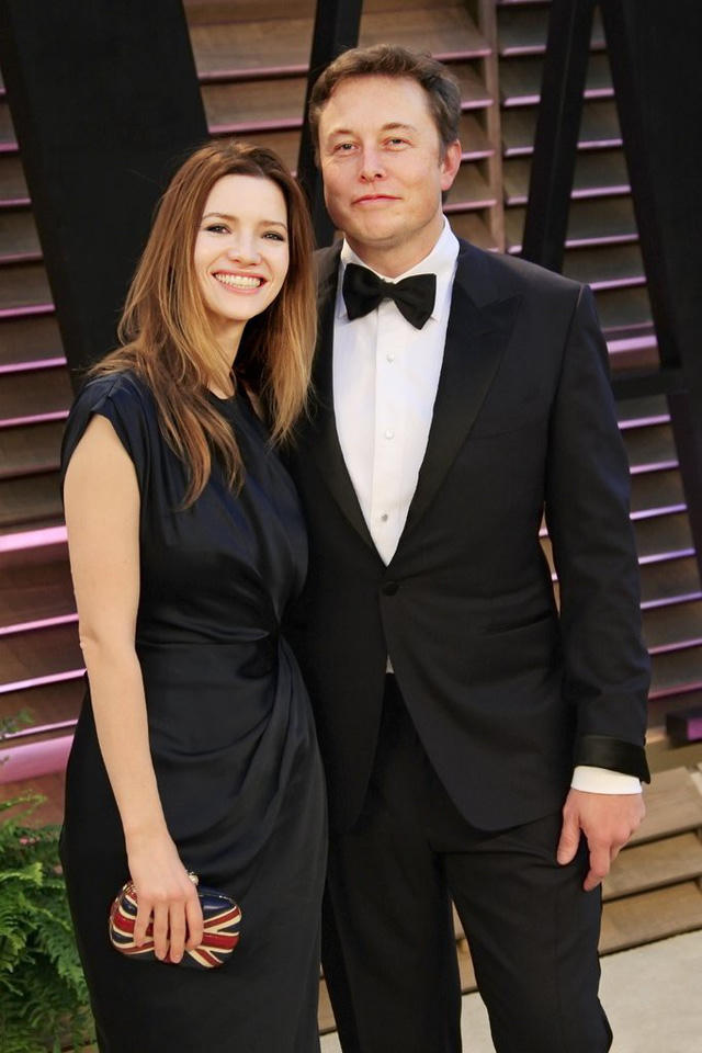 Elon Musk và Talulah Riley.