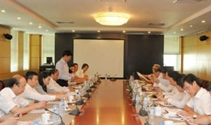 Bu&ocirc;̉i làm vi&ecirc;̣c B&ocirc;̣ TN&amp;amp;amp;MT với tỉnh Vĩnh Phúc. Ảnh: BTN