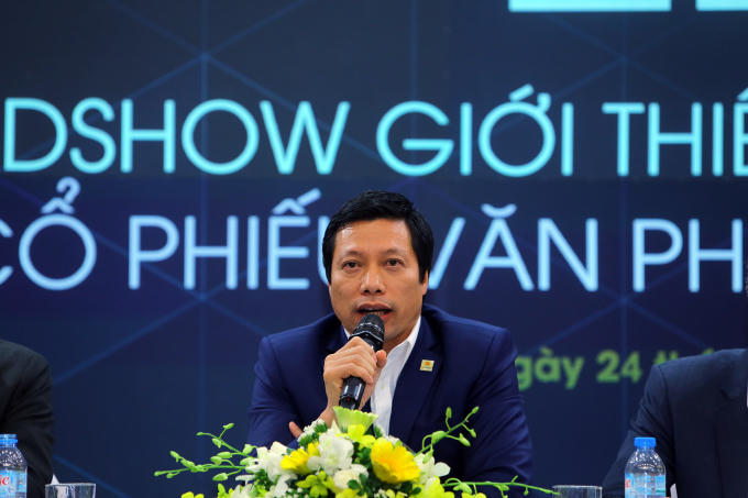 Chủ tịch HĐQT kiêm Tổng Giám đốc Tô Như Toàn trong buổi giới thiệu Cơ hội đầu tư cho các Nhà đầu tư ngày 24/11