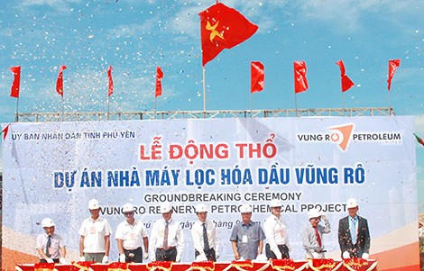 Sau Lễ động thổ Nhà máy lọc hóa dầu Vũng Rô - dự án đã “án binh bất động”.