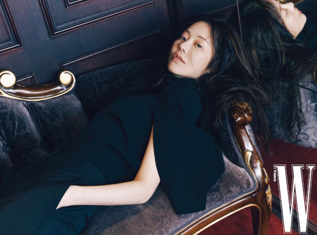 Go Hyun Jung từng hé lộ về cuộc hôn nhân buồn của mình trong một chương trình truyền hình vào năm 2009.