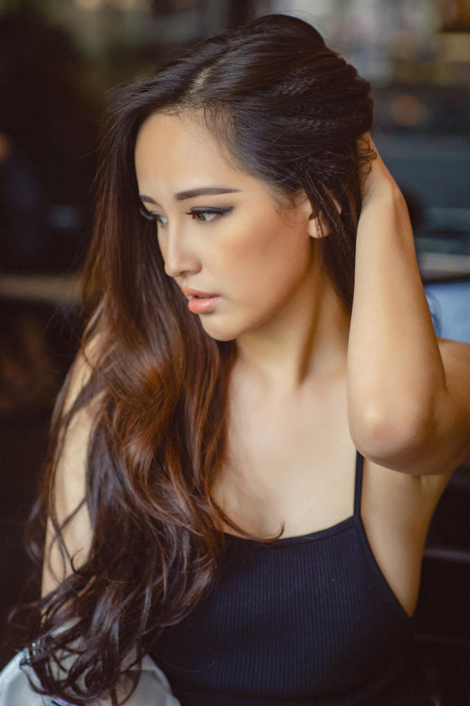 Mai Phương Thu&yacute; đẹp mặn m&agrave; sau 12 năm đăng quang Hoa hậu Việt Nam