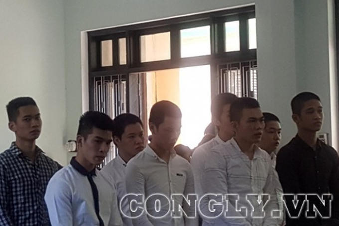 Các bị cáo tại phiên tòa. (Ảnh: báo Công lý)