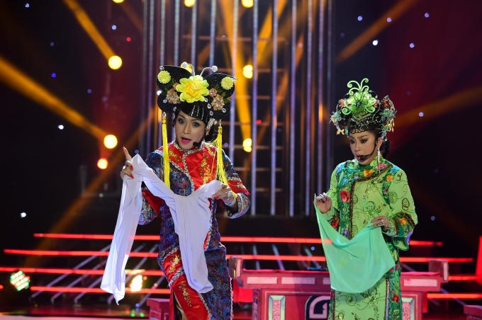 Tập 4 Gương mặt th&acirc;n quen: Bạch C&ocirc;ng Khanh chiến thắng v&igrave; &aacute;c hơn phi&ecirc;n bản gốc Ho&agrave;i Linh