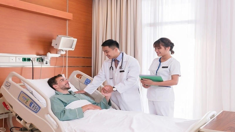 TP HCM hỗ trợ học phí, sinh hoạt phí cho bác sĩ nội trú đến năm 2030. (Ảnh minh họa)