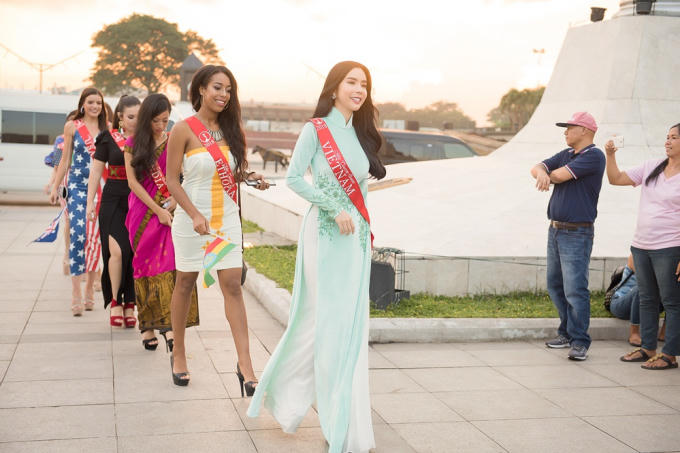 Huỳnh Vy rạng rỡ tham gia các hoạt động sôi nổi tại Miss Tourism Queen Worldwide 2018