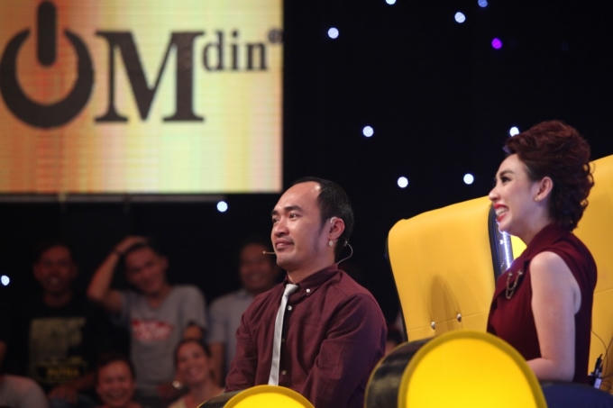 Diễn hài văn minh, “Thánh Taxi” nhận mưa lời khen từ Trấn Thành - Thu Trang