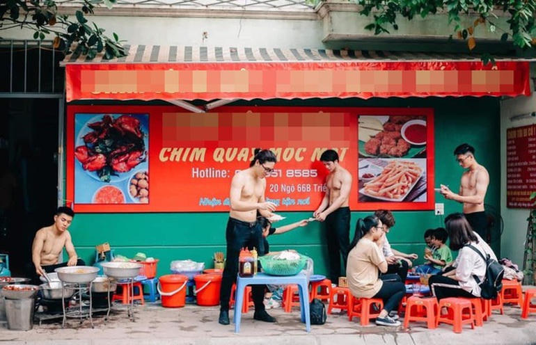 Trước đó, nhiều quán ăn, nhãn hàng cũng sử dụng dàn người mẫu