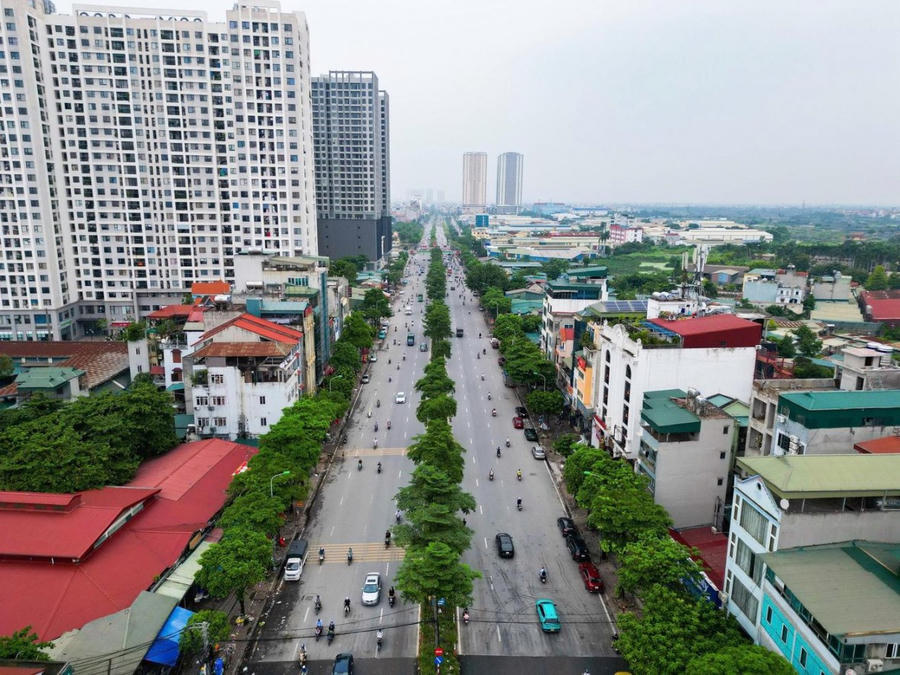 Quốc lộ 32 (Đoạn Nam Thăng Long - Cầu Diễn) nhìn từ trên cao.