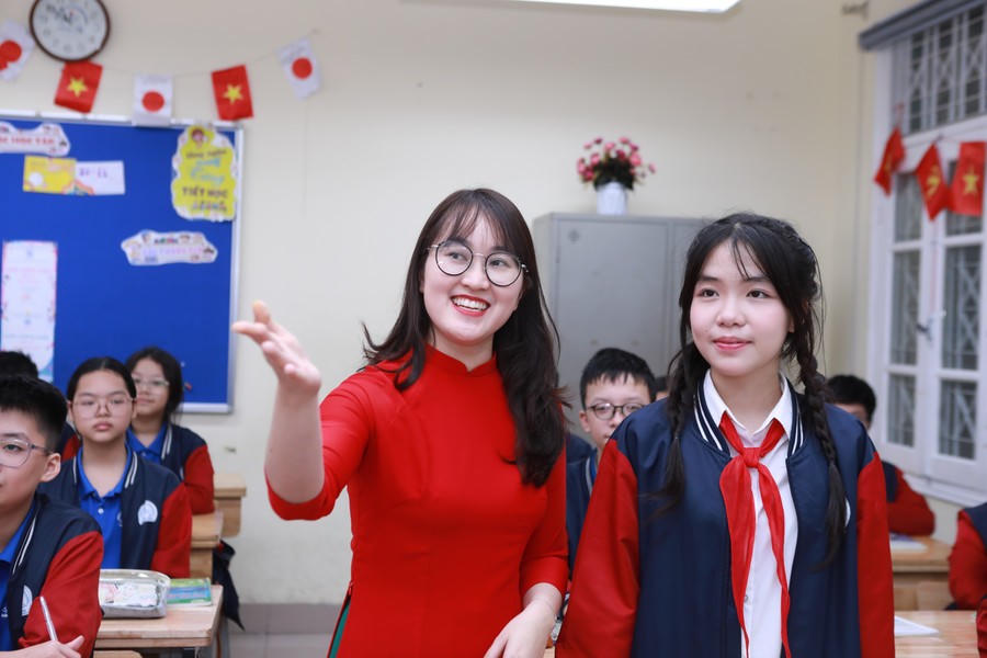 100% học sinh Hà Nội đã hoàn thành THCS đều được tuyển vào THPT nếu có nguyện vọng. (Ảnh: Đình Tuệ)