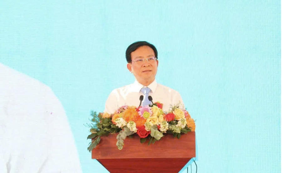 Ông Hồ Văn Mười, Chủ tịch UBND tỉnh Lâm Đồng phát biểu tại lễ khởi công. Ảnh: Phúc Khánh