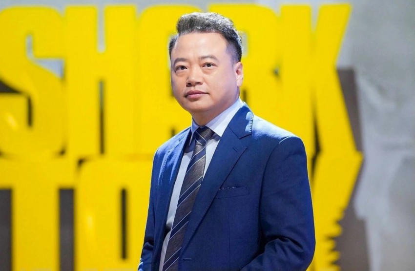 Ông Nguyễn Hòa Bình đang bị khởi tố để điều tra về 3 tội danh khác nhau.