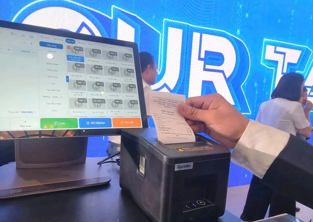 Nguyên tắc là khi bán hàng hóa, cung cấp dịch vụ, người bán phải lập hóa đơn điện tử để giao cho người mua.