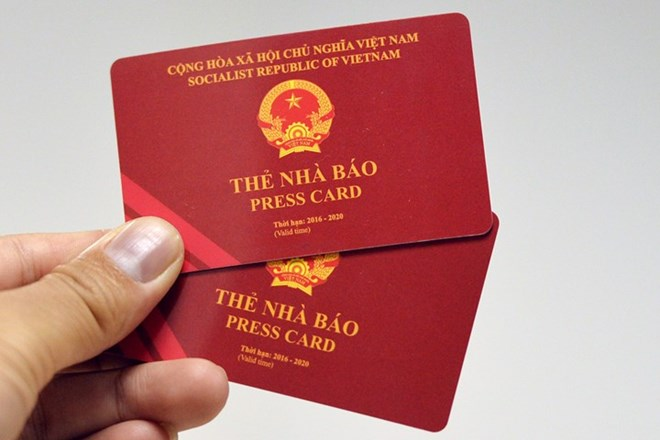 Bộ Văn hóa, Thể thao và Du lịch đang dự thảo quy định mới, bắt buộc người làm báo phải qua bồi dưỡng nghiệp vụ để cấp thẻ. (Ảnh minh họa)