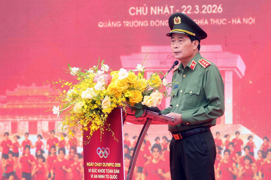 Thứ trưởng Lê Quốc Hùng phát biểu khai mạc Ngày chạy.