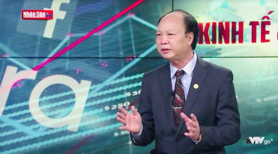 Doanh nhân Nguyễn Đình Thắng - Chủ tịch HĐTV Công ty TNHH Công nghệ Hồng Cơ. Doanh nhân Nguyễn Đình Thắng - Chủ tịch HĐTV Công ty TNHH Công nghệ Hồng Cơ.