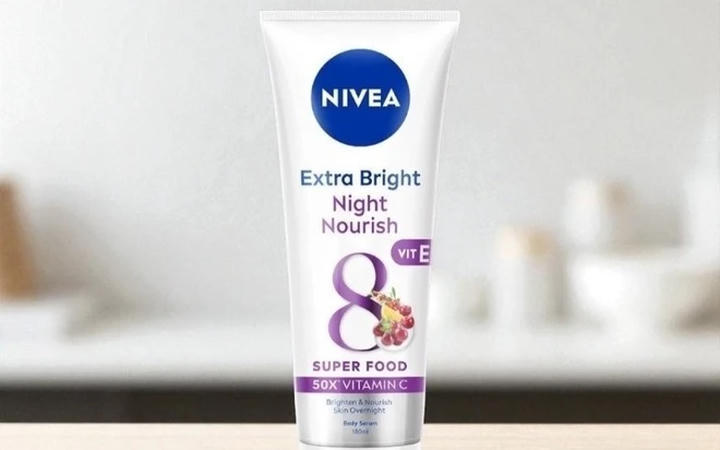 Thu hồi trên toàn quốc sản phẩm mỹ phẩm Nivea Extra Bright Night Nourish do chứa chất không có trong hồ sơ công bố.