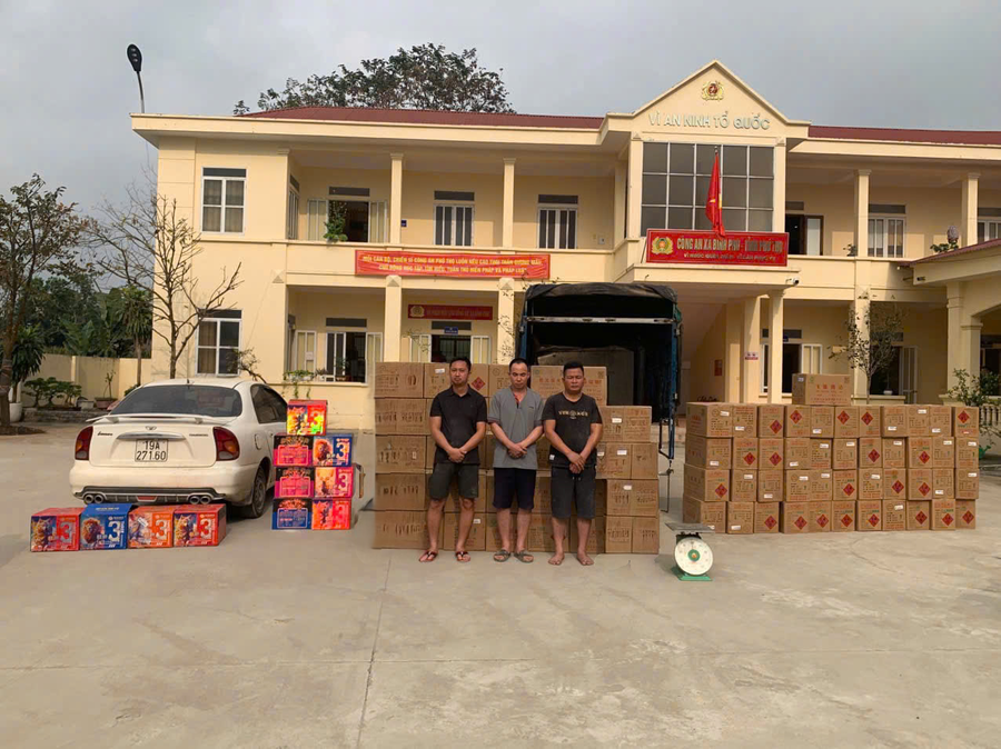 Các đối tượng Nguyễn Thành Luân; Lê Xuân Thịnh và Lê Công Sáu theo thứ tự từ trái sang phải