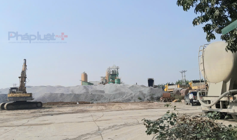 Hà Nội tăng cường bình ổn giá nhiên liệu, nguyên liệu, vật liệu xây dựng và tiến độ các dự án. (Ảnh: N. Trường).