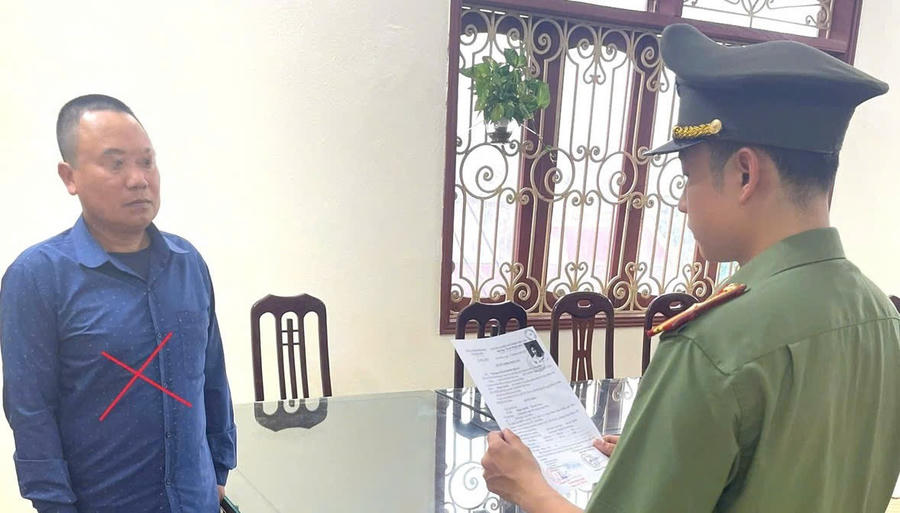 Đối tượng Phạm Việt Hà tại cơ quan công an