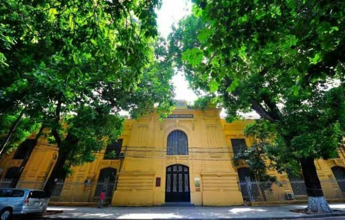 Trường Đại học Dược Hà Nội.