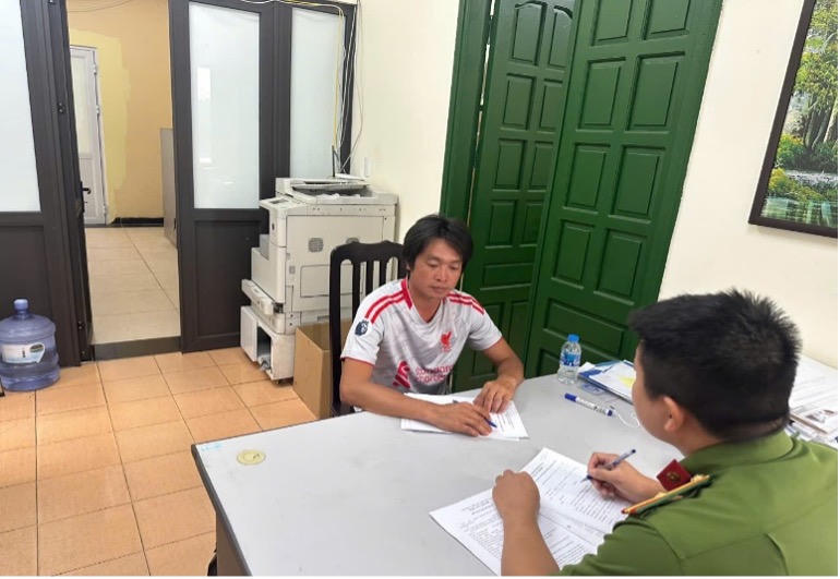 Đối tượng Trần Quốc Tuấn.