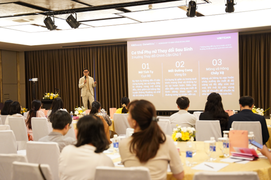 ThS.BS Ngô Hải Sơn (Chuyên gia Thẩm mỹ và tạo hình, Bệnh viện Hữu nghị Việt Đức, Hà Nội) chia sẻ tại hội thảo. ThS.BS Ngô Hải Sơn (Chuyên gia Thẩm mỹ và tạo hình, Bệnh viện Hữu nghị Việt Đức, Hà Nội) chia sẻ tại hội thảo.