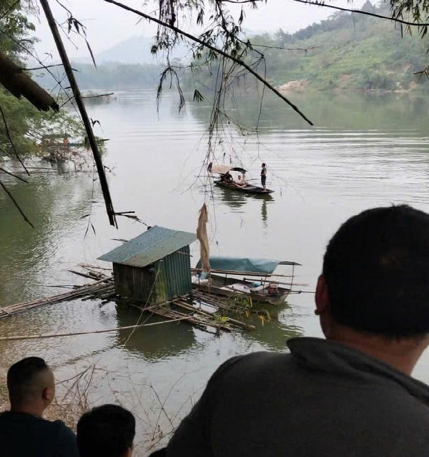 Hiện trường vụ đuối nước thương tâm. (Ảnh: CTV).