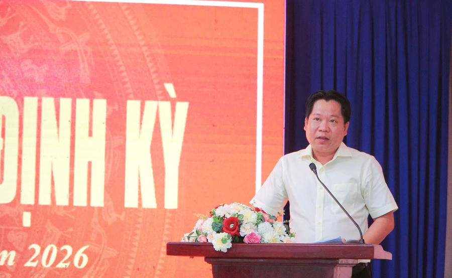 Ông Võ Văn Lên Phó Giám đốc Sở Nông nghiệp và Môi Trường tỉnh An Giang&nbsp;trả lời câu hỏi của báo chí.