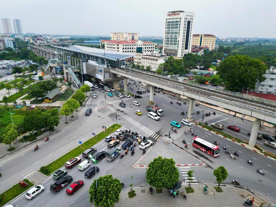 Điểm đầu tuyến đường nối từ QL32 đến Khu công nghệ cao sinh học. (Ảnh: Tiền Phong)