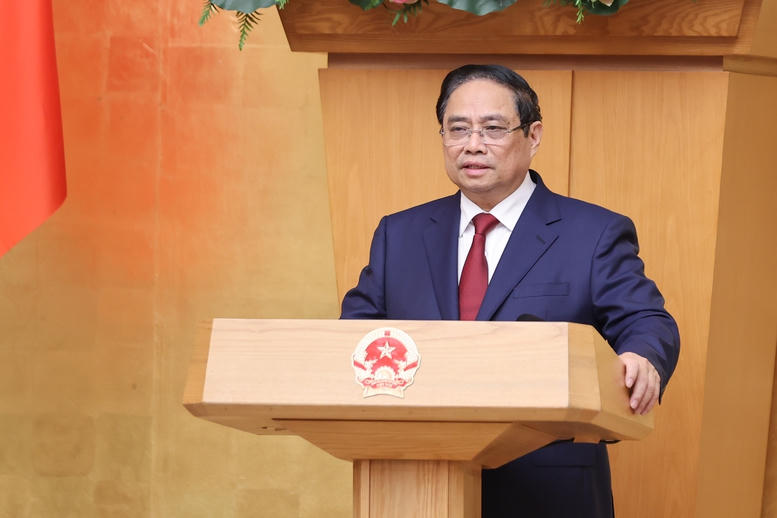 Thủ tướng: Kiên định mục tiêu tăng trưởng 2 con số; biến khó khăn, thách thức thành cơ hội tái cơ cấu nền kinh tế, nâng cao năng lực cạnh tranh- Ảnh 2. Thủ tướng: Kiên định mục tiêu tăng trưởng 2 con số; biến khó khăn, thách thức thành cơ hội tái cơ cấu nền kinh tế, nâng cao năng lực cạnh tranh- Ảnh 2.