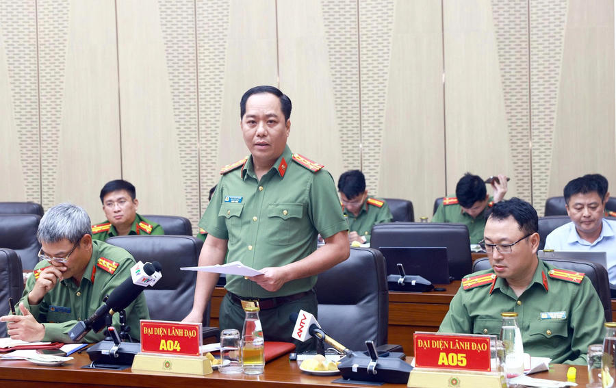 Đại tá Phạm Mạnh Hùng, Phó Cục trưởng Cục An ninh kinh tế, Bộ Công an cung cấp thông tin liên quan đến vụ án sàn giao dịch ONUS.