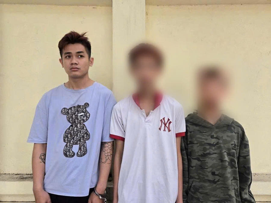 03 đối tượng trong nhóm cướp, nhỏ nhất mới 13 tuổi.