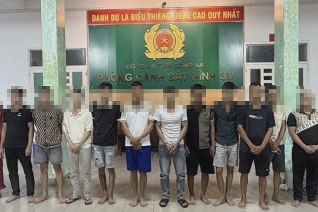 Các đối tượng.