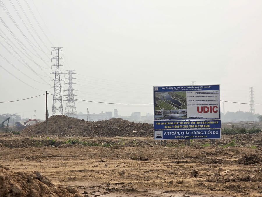 Dự án do Ban quản lý dự án đầu tư xây dựng công trình hạ tầng kỹ thuật và nông nghiệp Hà Nội làm chủ đầu tư, với tổng mức đầu tư 858 tỷ đồng. Công trình được khởi công ngày 1/2/2026, dự kiến hoàn thành vào quý IV/2026, Tổng Công ty Đầu tư phát triển hạ tầng đô thị UDIC là nhà thầu thi công.