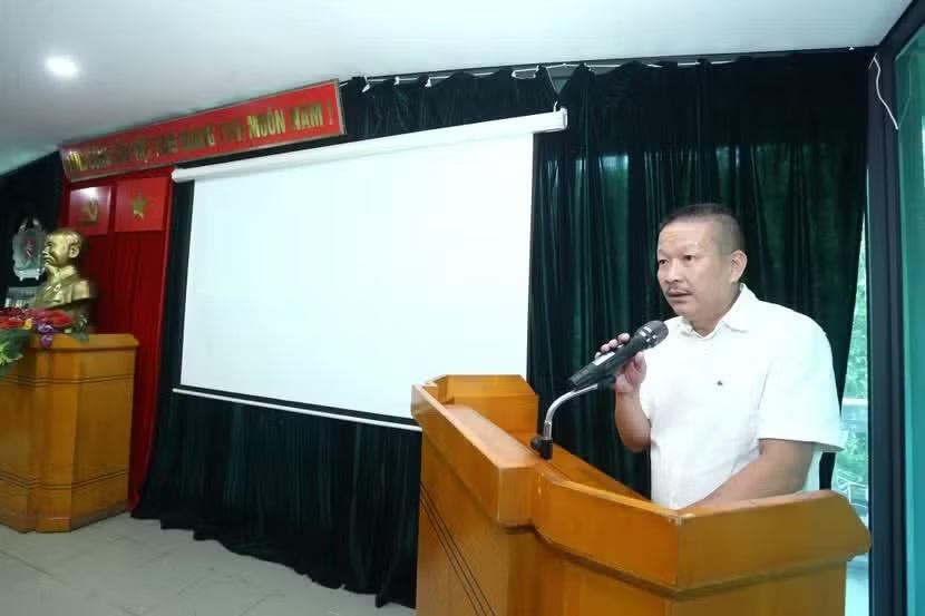 Ông Nguyễn Duy Hưng, Chủ tịch Ủy ban Quản trị đảm bảo hoạt động và danh tiếng, Công ty Tân Hiệp Phát phát biểu tại lễ ký kết và triển khai chương trình bảo trợ “THP FOUNDATION - cùng em vững bước tương lai” diễn ra vào ngày 18 - 8-2025 tại trụ sở An ninh Thủ đô