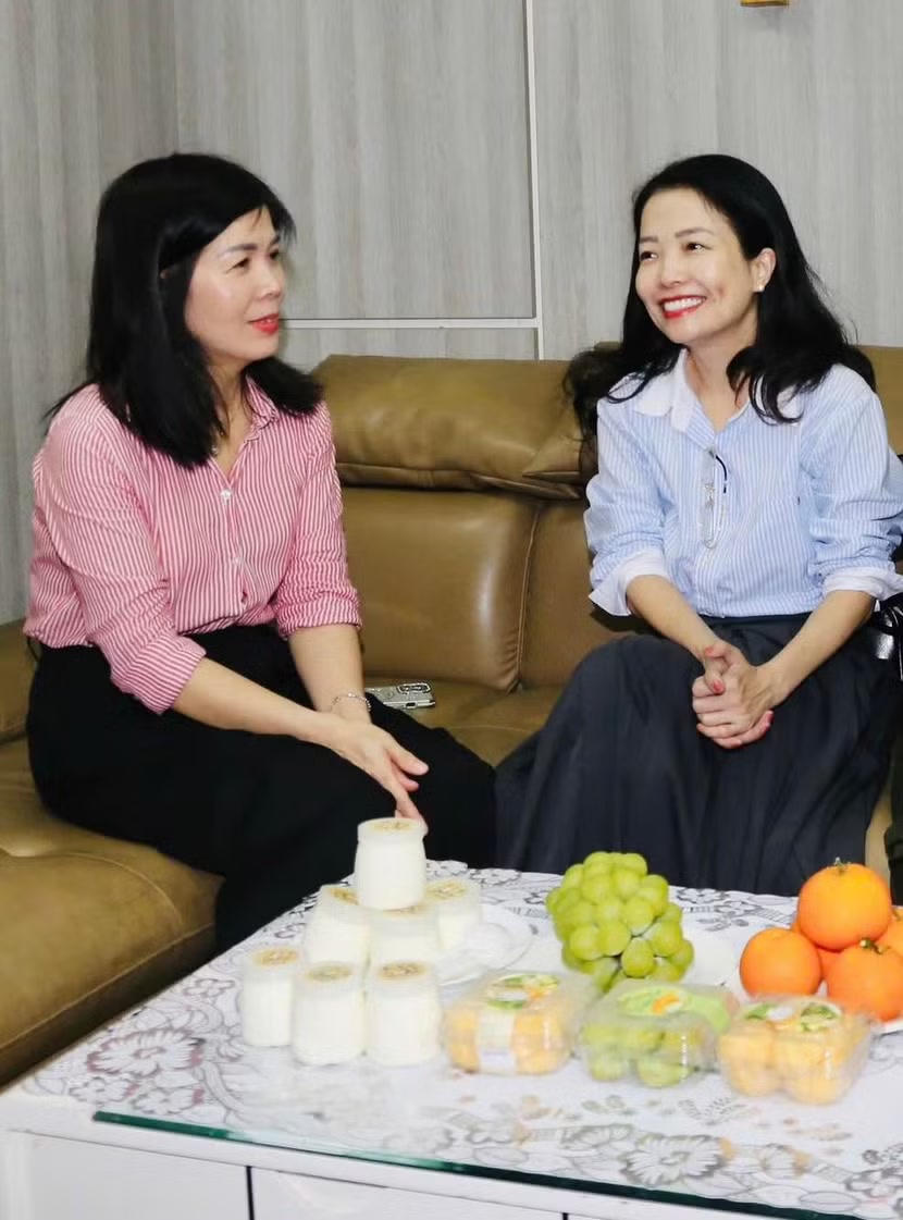 Chị Nguyễn Thị Hợp – vợ liệt sĩ Nguyễn Văn Út chia sẻ về sự quan tâm, hỗ trợ mà Báo An ninh Thủ đô và Tập đoàn Tân Hiệp Phát dành cho gia đình và các con