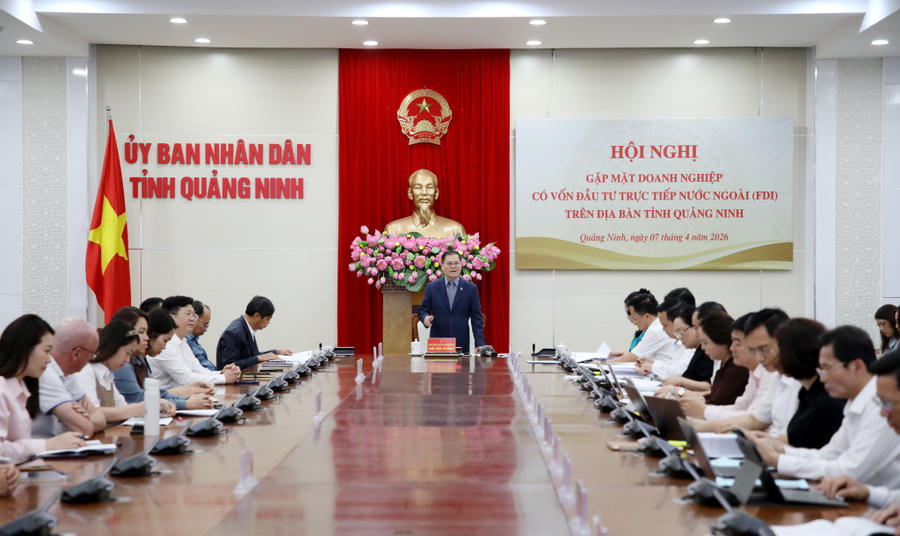 Chủ tịch UBND tỉnh Quảng Ninh Bùi Văn Khắng chủ trì hội nghị gặp mặt, đối thoại với các doanh nghiệp FDI trên địa bàn tỉnh.