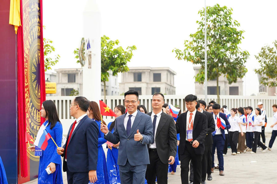 Khối các trường ĐH Việt Nam tham gia ngày hội.