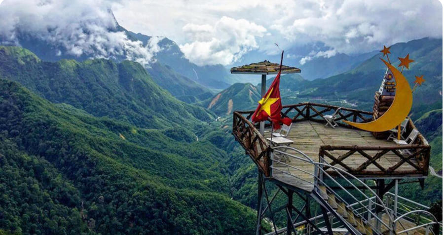 Cổng trời Ô Quý Hồ Sapa. Ảnh IT