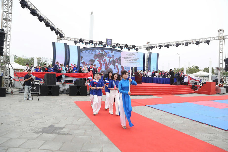 Khối các trường ĐH Việt Nam tham gia ngày hội.