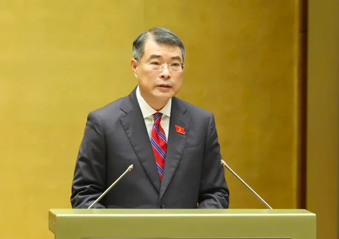 Thủ tướng Chính phủ Lê Minh Hưng trình bày Báo cáo của Chính phủ đánh giá bổ sung kết quả thực hiện Kế hoạch phát triển kinh tế - xã hội năm 2025; tình hình triển khai Kế hoạch phát triển kinh tế - xã hội năm 2026.