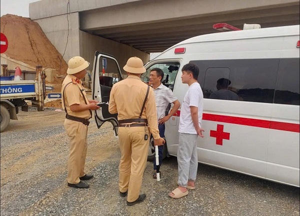 Mai Tuấn Dương lái xe khi chưa có giấy phép lái xe. (Ảnh: CA Phú Thọ).