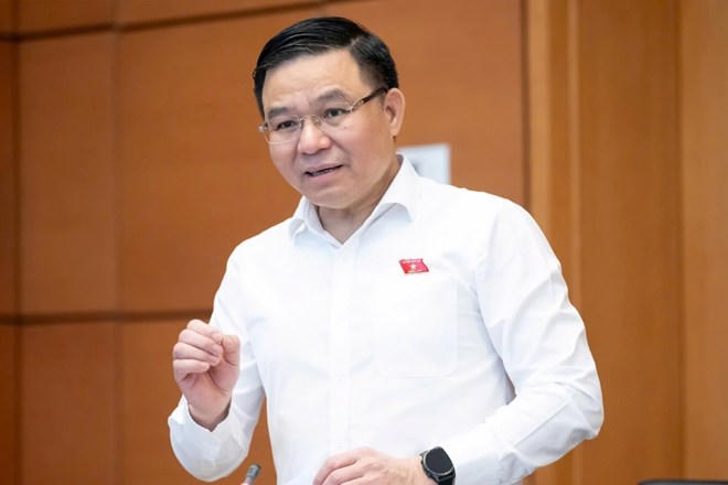 Bộ trưởng Bộ Công Thương Lê Mạnh Hùng phát biểu tại phiên thảo luận tổ