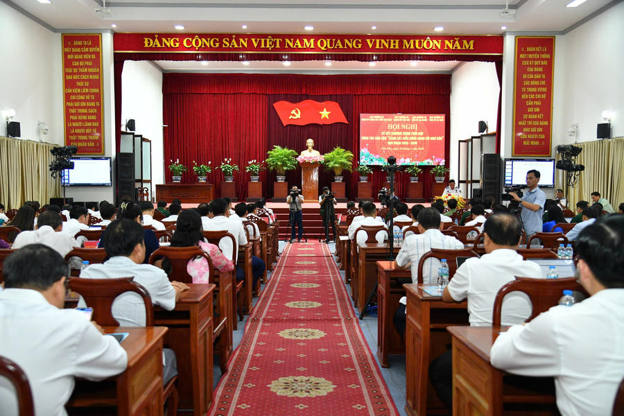 Quang cảnh hội nghị.