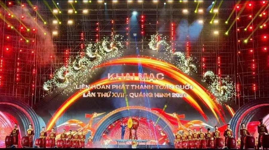 Lãnh đạo Đài Tiếng nói Việt Nam thực hiện nghi thức gióng trống khai mạc Liên hoan Phát thanh toàn quốc lần thứ XVII - Quảng Ninh 2026. Lãnh đạo Đài Tiếng nói Việt Nam thực hiện nghi thức gióng trống khai mạc Liên hoan Phát thanh toàn quốc lần thứ XVII - Quảng Ninh 2026.