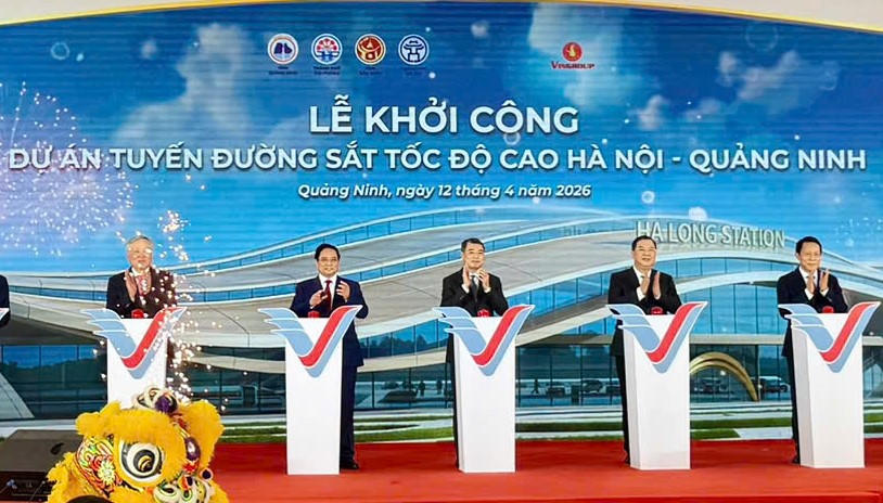 Thủ tướng Chính phủ Lê Minh Hưng nhấn nút khởi công Dự án tuyến đường sắt tốc độ cao Hà Nội - Quảng Ninh. Thủ tướng Chính phủ Lê Minh Hưng nhấn nút khởi công Dự án tuyến đường sắt tốc độ cao Hà Nội - Quảng Ninh.