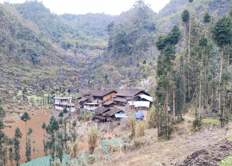 Tuyên Quang được đánh giá là nơi có vẻ đẹp hoang sơ thu hút những vị khách nước ngoài. (Ảnh: P. Họ).