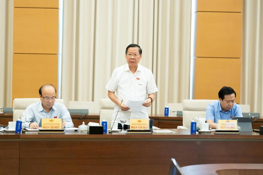 Chủ nhiệm Ủy ban Kinh tế và Tài chính của Quốc hội Phan Văn Mãi.